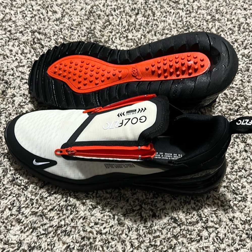 Nike Men’s Air Max 270g NRG